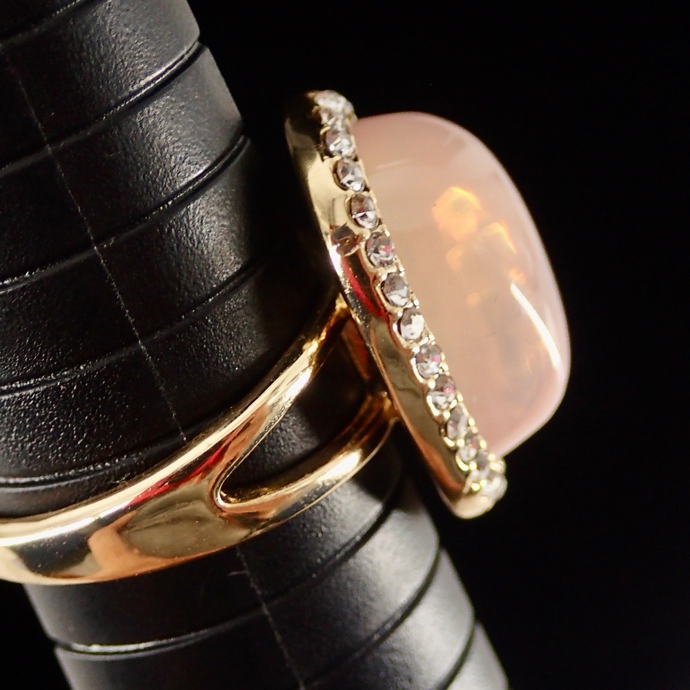 Pink Cabochon Gemstone Ring with Pave White Zircon Gold Tone Halo Ring Sz 10.25 - Picture 7 of 8